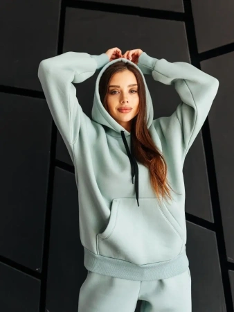 Спортивный костюм с начесом оверсайз кроя зимний