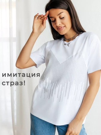 Футболка с принтом базовая хлопок имитация страз новогодняя