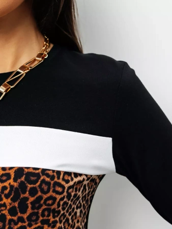 Платье мини с длинным рукавом