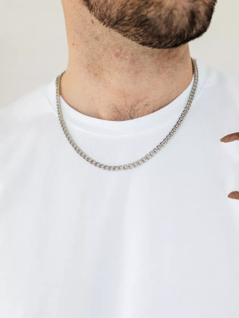 Футболка мужская базовая рваная оверсайз с дырками