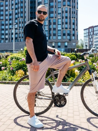 Шорты спортивные широкие с карманами