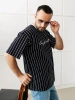 Футболка в полоску оверсайз с принтом надписью