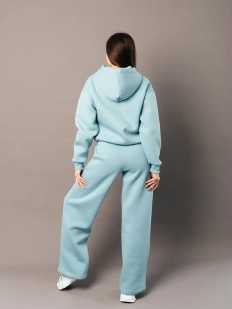 Спортивный костюм с начесом оверсайз кроя зимний