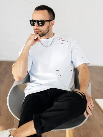 Футболка мужская базовая рваная оверсайз с дырками