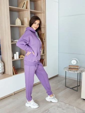 Спортивный костюм с начесом оверсайз кроя зимний