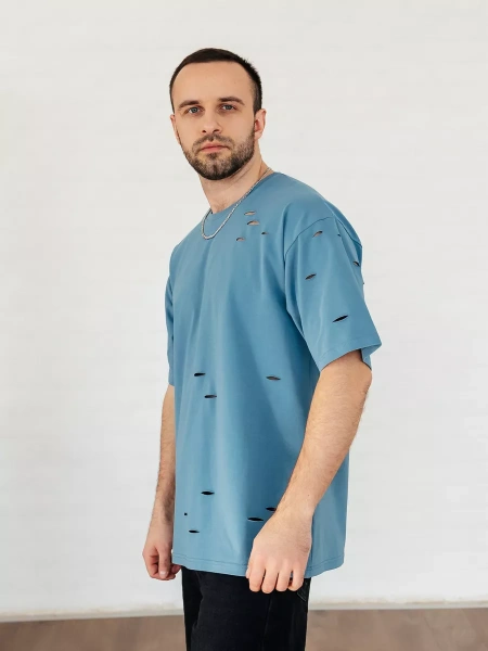 Футболка базовая рваная оверсайз с дырками