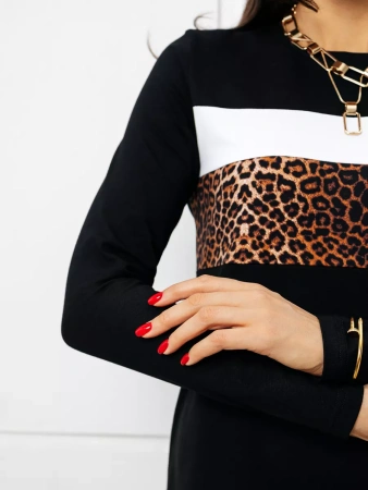 Платье мини с длинным рукавом