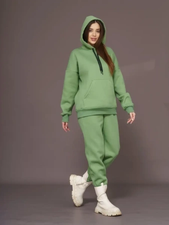 Спортивный костюм с начесом оверсайз кроя зимний
