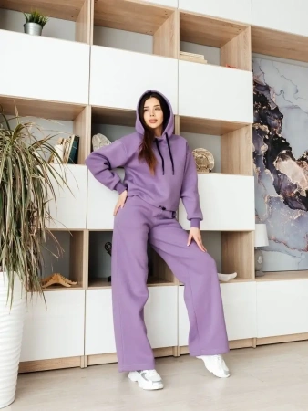 Спортивный костюм с начесом оверсайз кроя зимний