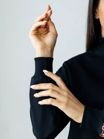 Трикотажное платье водолазка леопардовое плф597