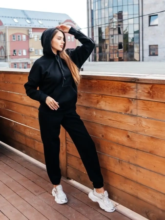 Спортивный костюм с начесом оверсайз кроя зимний