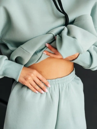 Спортивный костюм с начесом оверсайз кроя зимний