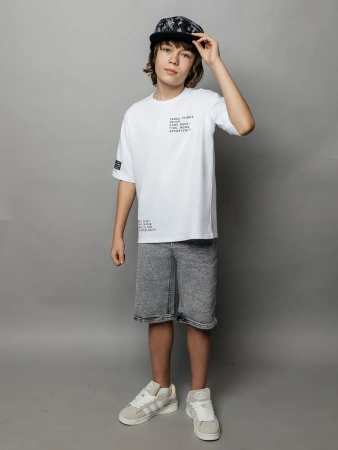 Футболка для мальчика белая оверсайз с принтом