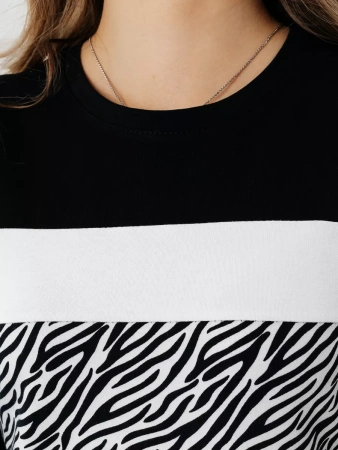 Платье мини с длинным рукавом