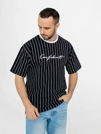 Футболка в полоску оверсайз с принтом надписью