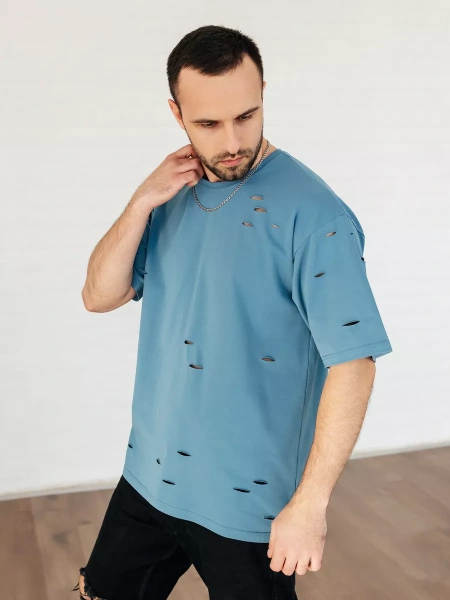 Футболка базовая рваная оверсайз с дырками