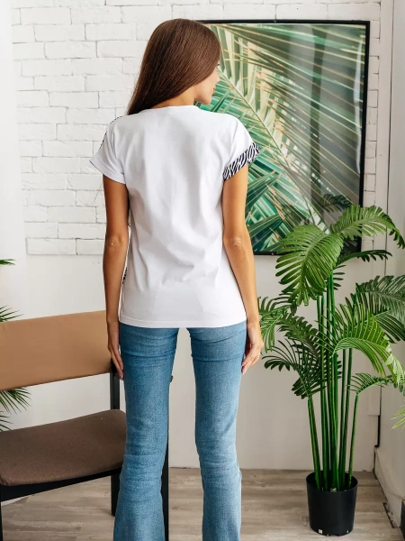 Футболка оверсайз с принтом большого размера нарядная