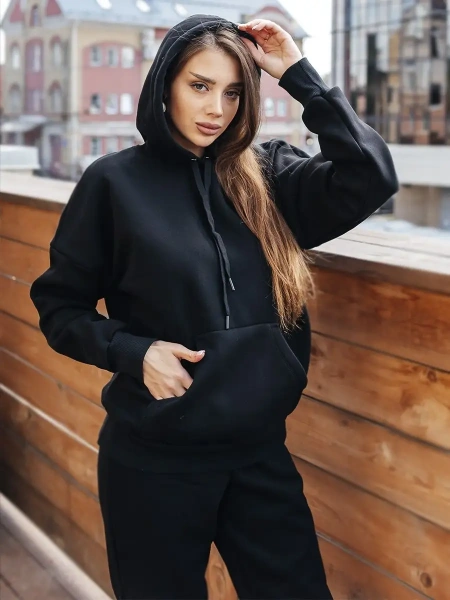 Спортивный костюм с начесом оверсайз кроя зимний