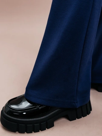 Школьные брюки клеш на резинке