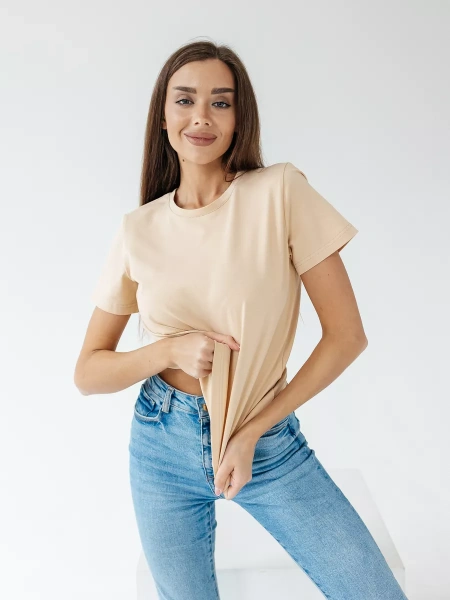 Короткая футболка приталенная одежда хлопок